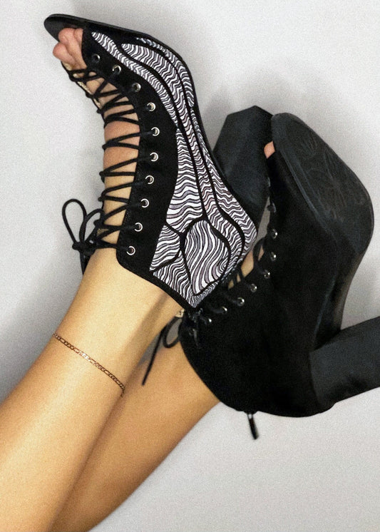 Zentangle Boots